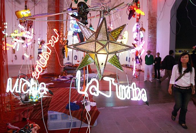 jason rhoades сша biennale