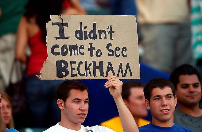 la galaxy against chelsea katie holmes