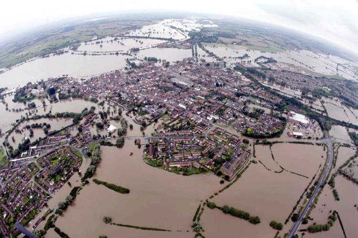 gloucestershire flood наводнение в графстве Глостершир