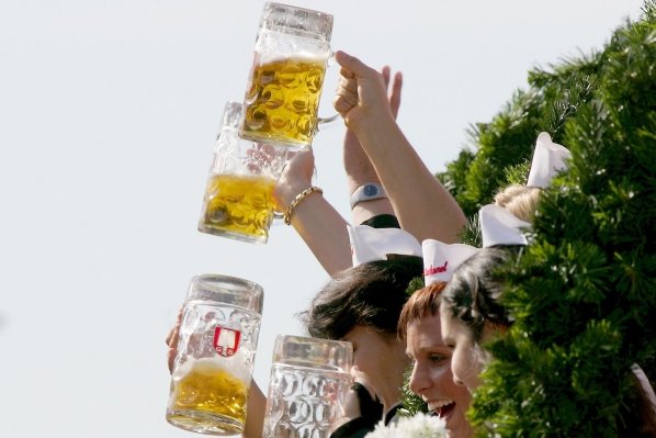 beer at oktoberfest