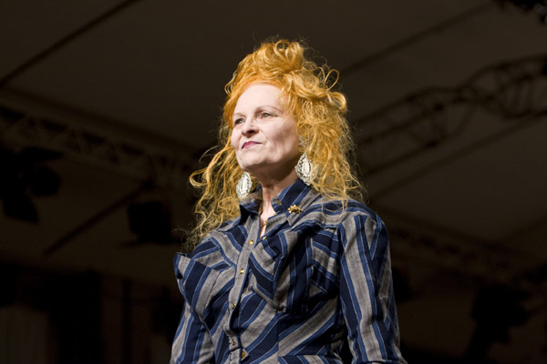 vivienne westwood at paris fashion week вивьен вествуд на неделе моды в париже