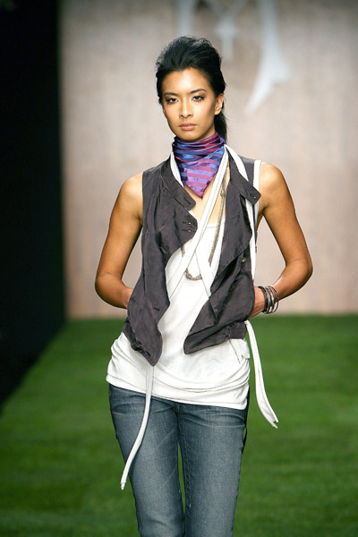 Mercedes-Benz Spring 2008 L.A. Fashion Week at Smashbox Studios - Monarchy Collection