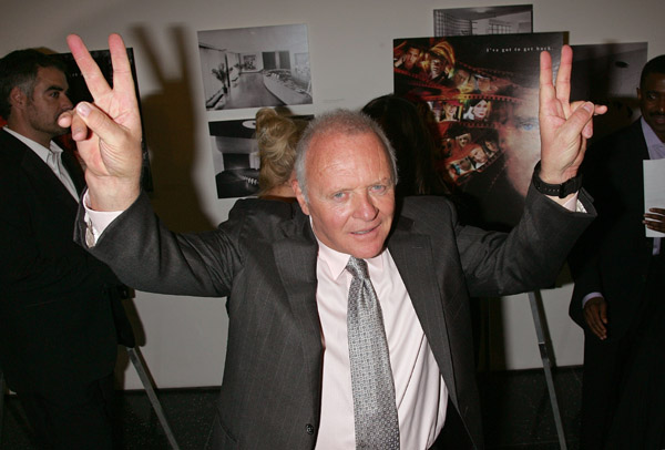 anthony hopkins attends Slipstream premiere энтони хопкинс посетил премьеру фильма Капкан времени