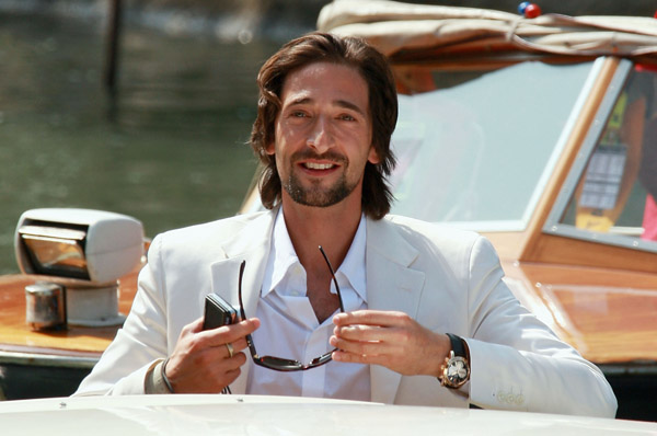 эдриен броуди на кинофестивале в венеции adrien brody visits venice film festival