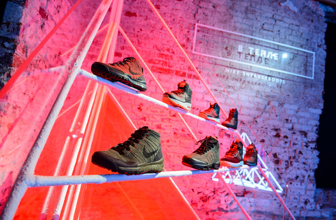 NikeXwinter_Moscow_sneakerBoots_be warm.jpg