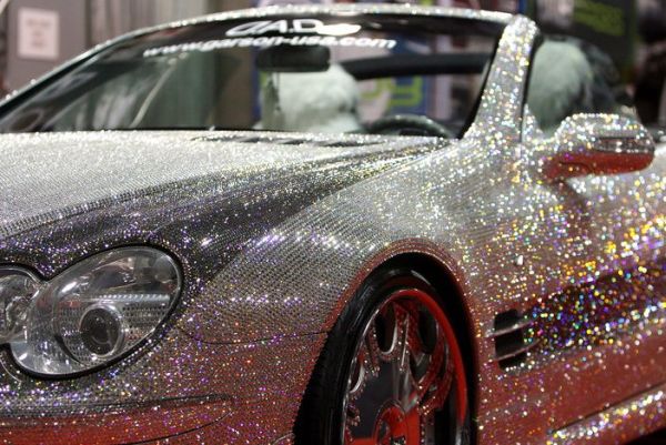 мерседес с кристаллами от swarovski - mercedes customized with artificial diamonds