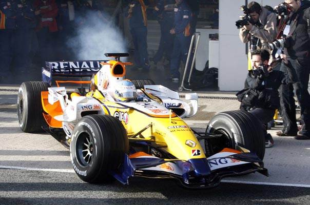 formula-1 renault with fernando alonso