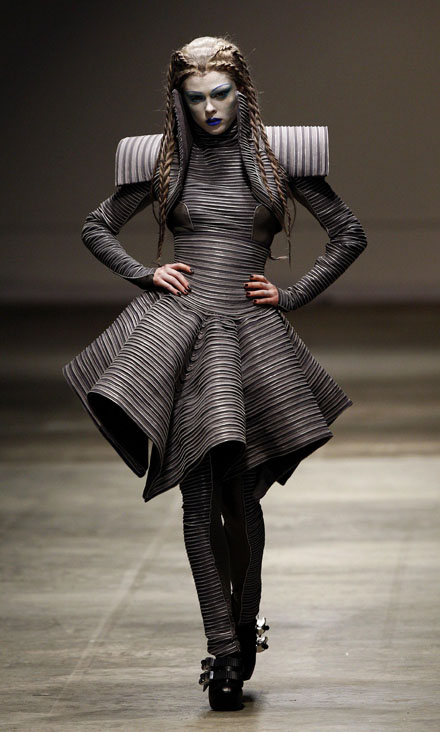 gareth pugh london fashion week