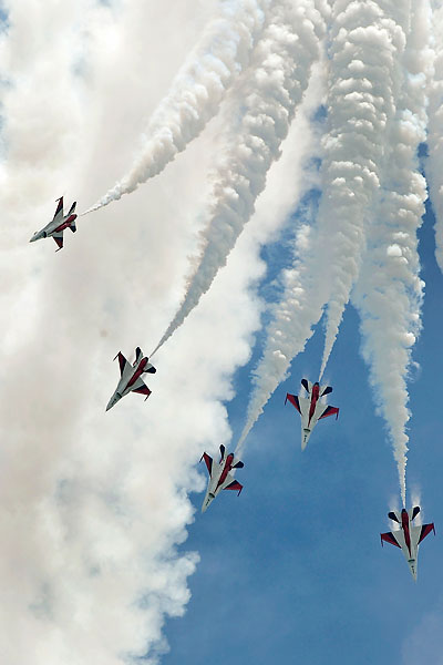 singapore airshow performance