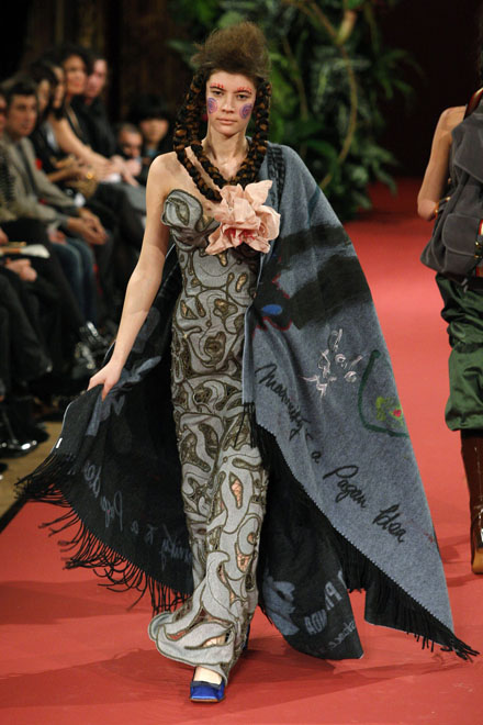 Vivienne Westwood Autumn/Winter 2008/2009 women's ready-to-wear fashion show in Paris