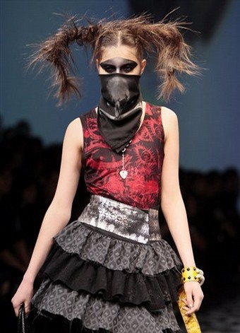 japan_fashion_week_naoto_hirooka07.jpg