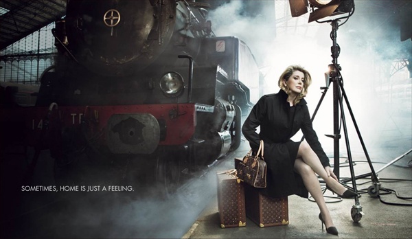 catherine deneuve for louis vuitton luggage and travel ad campaign катрин денев