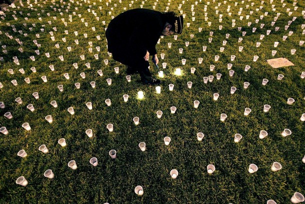 candlelit vigil to mark the 4,000 Americans killed in the Iraq war in San Francisco