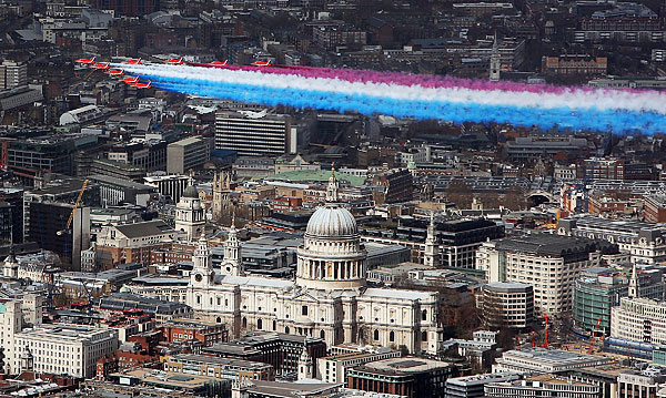 red arrows 90th anniversary of britishi royal air force in london