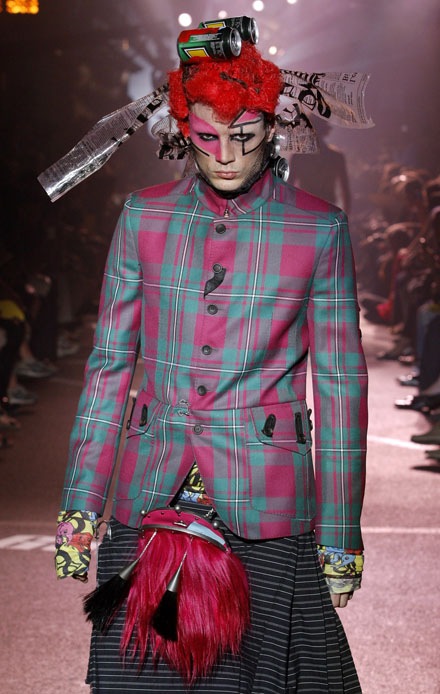 john_galliano_menswear_paris_fashion_week11.jpg