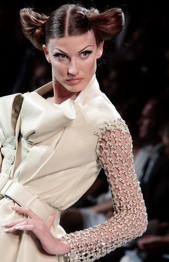 galliano_for_christian_dior_hautecouture_paris07.jpg