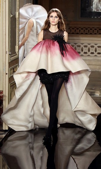 stephane_rolland_hautecouture_paris05.jpg