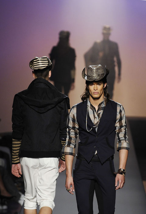 jeanpaul_gaultier_paris_mens_fashion_week02.jpg