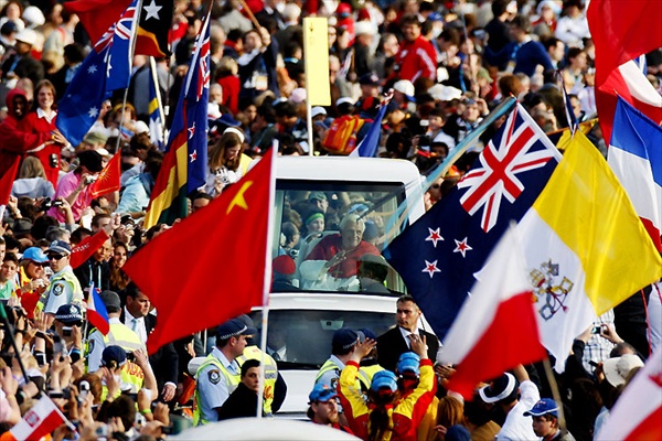 Pope Benedicte XVI and his Popemobile