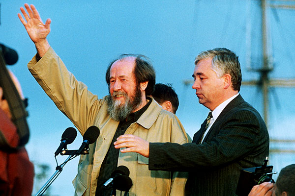 alexander_solzhenitsyn07_vladivostok.jpg