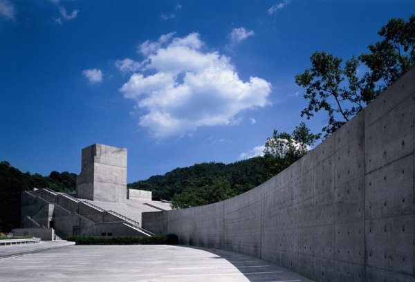 Tadao Ando10.jpg