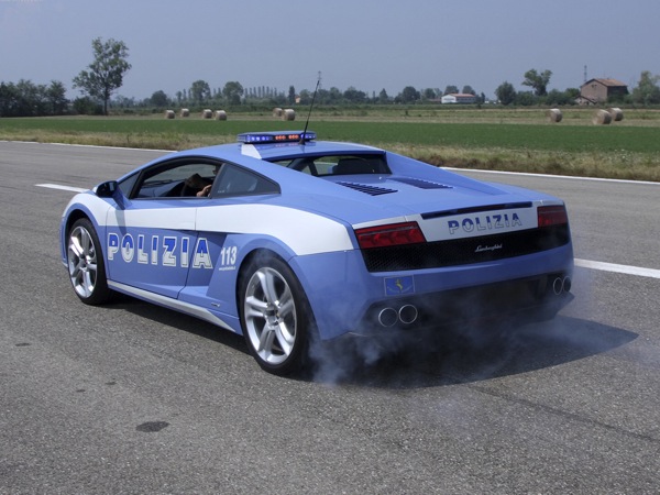 italian_polizia_lamborghini_gallardo06.jpg