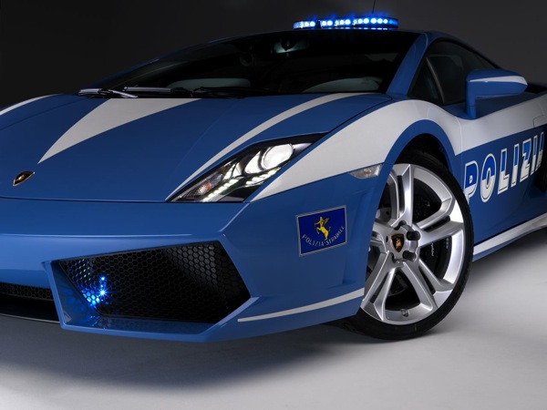 italian_polizia_lamborghini_gallardo10.jpg