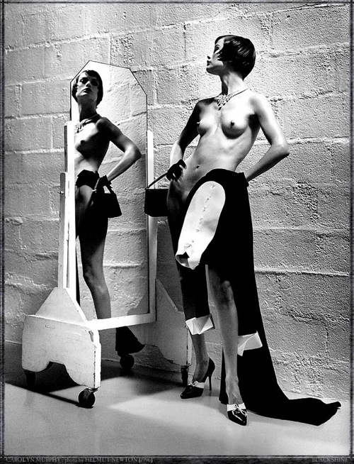 helmut_newton_carolyn_murphy.jpg