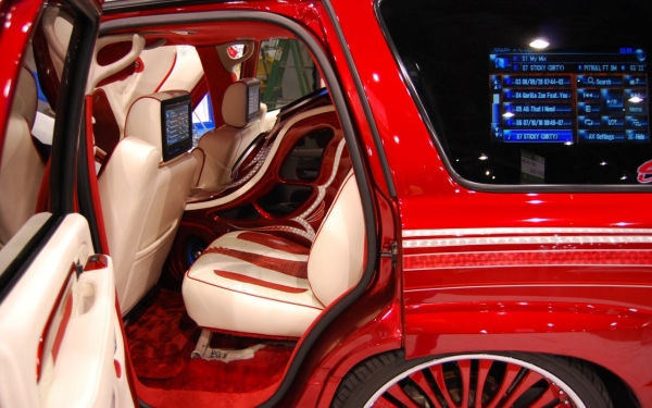 cars of CES20.jpg