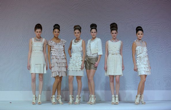 hong_kong_fashion_week_moiselle_full_bloom_show01.jpg