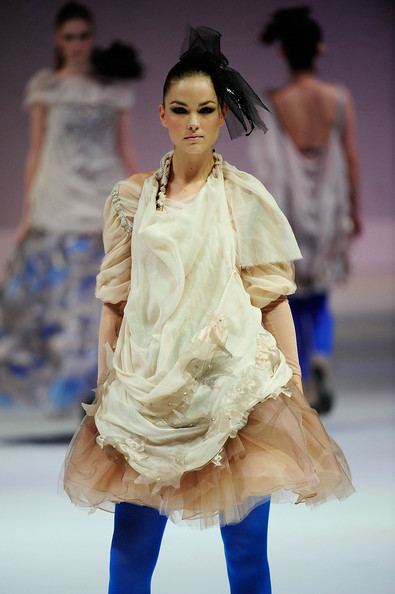 hong_kong_fashion_week_stevie_lee_young_fashion_designer03.jpg