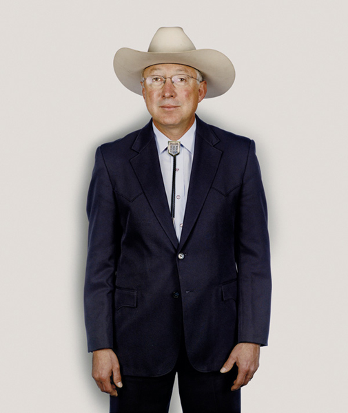 Кен Салазар (Ken Salazar) - будущий министр внутренних дел, 53 года