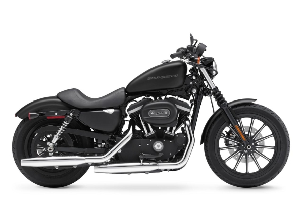 HD представили новый мотоцикл Harley-Davidson Sportster Iron 883