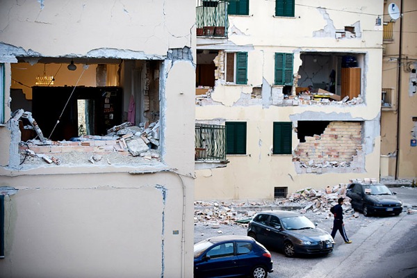 italy_earthquake14.jpg