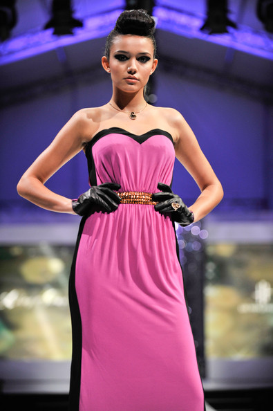 fashion_festival_singapore_ashley_isham11.jpg