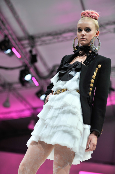 fashion_festival_singapore_christian_lacroix02.jpg