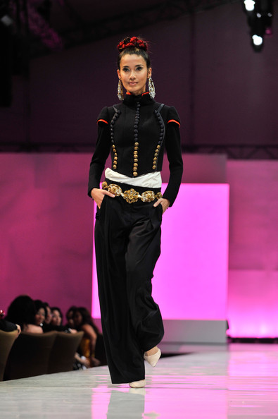 fashion_festival_singapore_christian_lacroix08.jpg