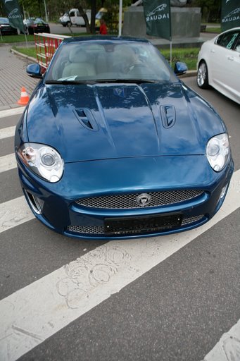 Jaguar XKR