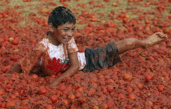 tomatina_columbia13.jpg