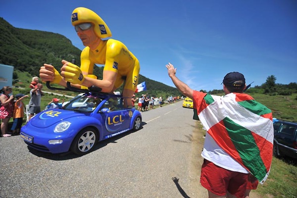 tour_de_france_fans03.jpg