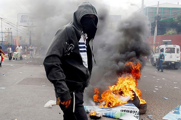 honduras_protests15.jpg