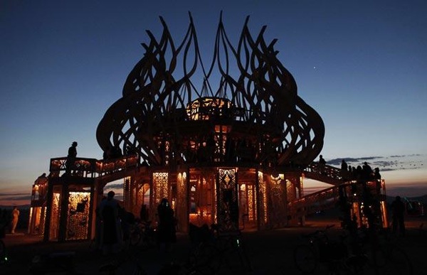 burning_man_festival_2009_04.jpg