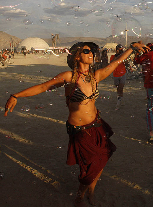 burning_man_festival_2009_39.jpg