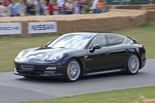 Porsche Panamera7.jpg