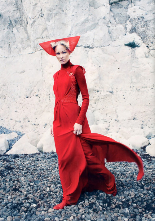 Red Alert British Vogue