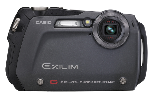 Главные достоинства Casio Exilim EX-G1 - водонепроницаемость, а также удароустойчивость