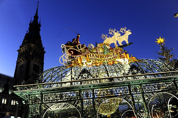 christmas_market_hamburg.jpg