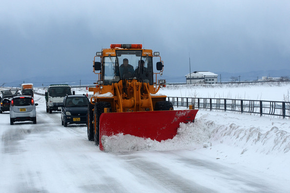 Heavy+Snow+Fall+Northern+Japan+vbmNkJIc5eSl.jpg