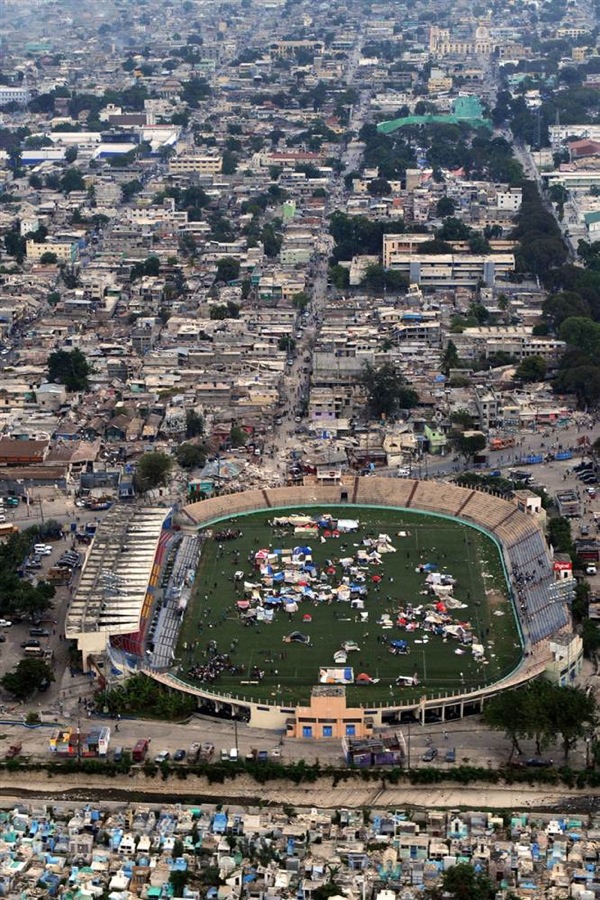 haiti_earthquake_aerial_tent_city_around_stadium.jpg