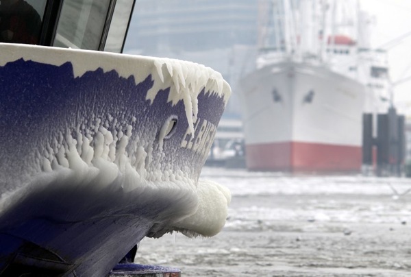 germany_winter_hamburg_harbor5.jpg